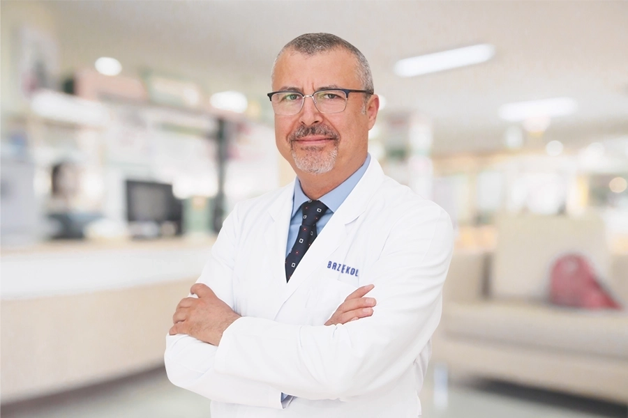 Opr. Dr. Ayhan Yıldırım