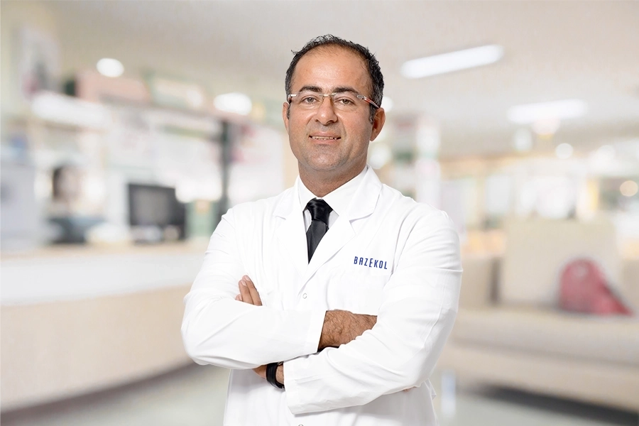 Opr. Dr. Murat Uygur