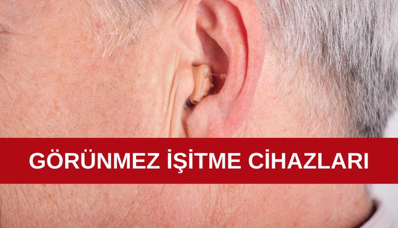 Görünmez işitme cihazı kullanan bir kişi